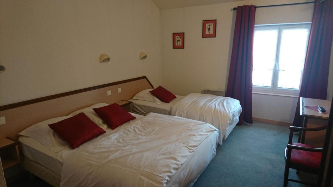 Hotel Les Deux Porches Verrieres  Экстерьер фото